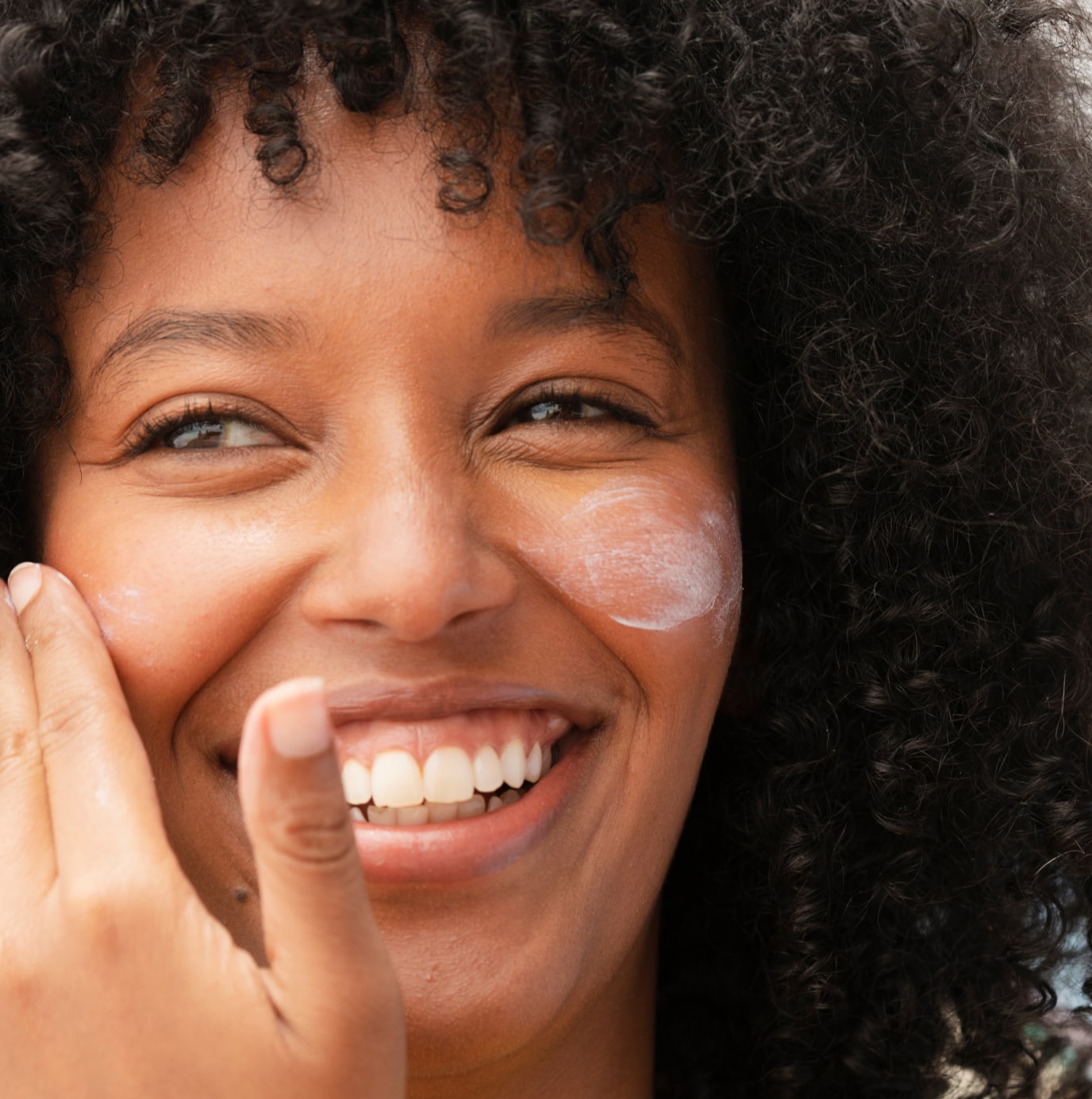 Superlight Sunscreen SPF 30 - Day Shield